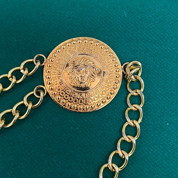 MEDUSA gold tone chain belt. main image 4